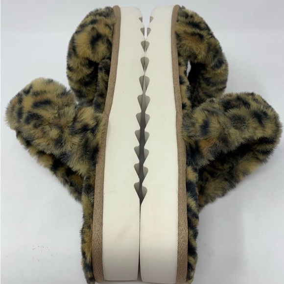 UGG SLIDES NWOT Koolaburra size 8/9 - Picture 4 of 7